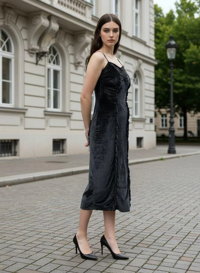 مرفوعة Women Fitted Solid Sweetheart Sleeveless Bodycon Dress